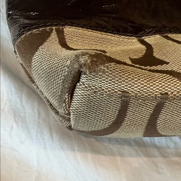 Coach Signature Jacquard Canvas & Patent Leather Hobo Shoulder Bag Khaki/Brown - Picture 4 of 11